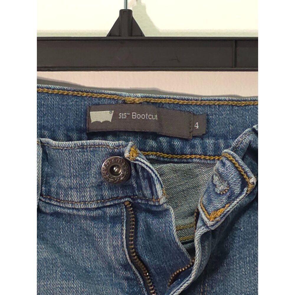 Levis 515 Women's Bootcut Jeans Size 4 Medium Wash Denim - Picture 3 of 10
